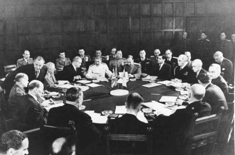 A Potsdam conference session - image