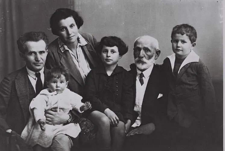 Ben Gurion Family 1929 Image