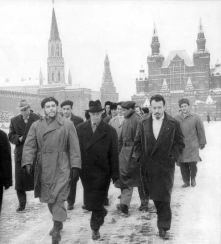 Che Guevara in Moscow Image