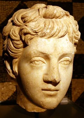 Commodus as a child