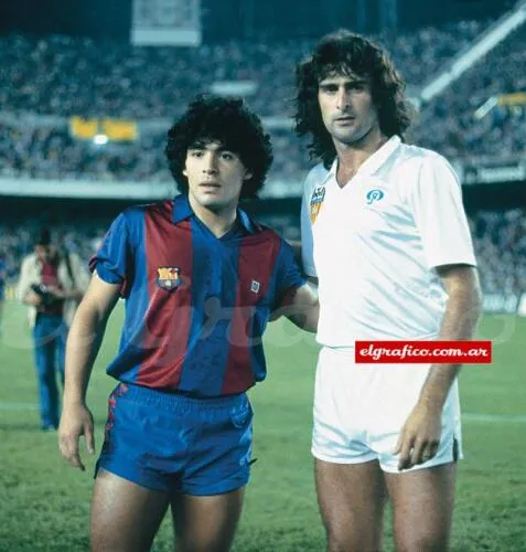 Diego Maradona and Mario Kempes
