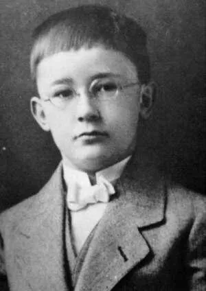 Heinrich Himmler as a child