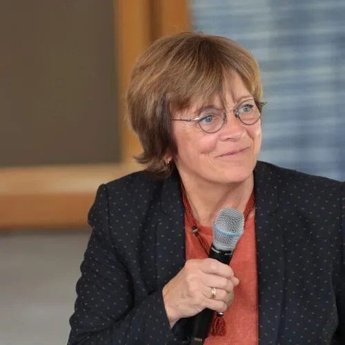 Isabelle Durant