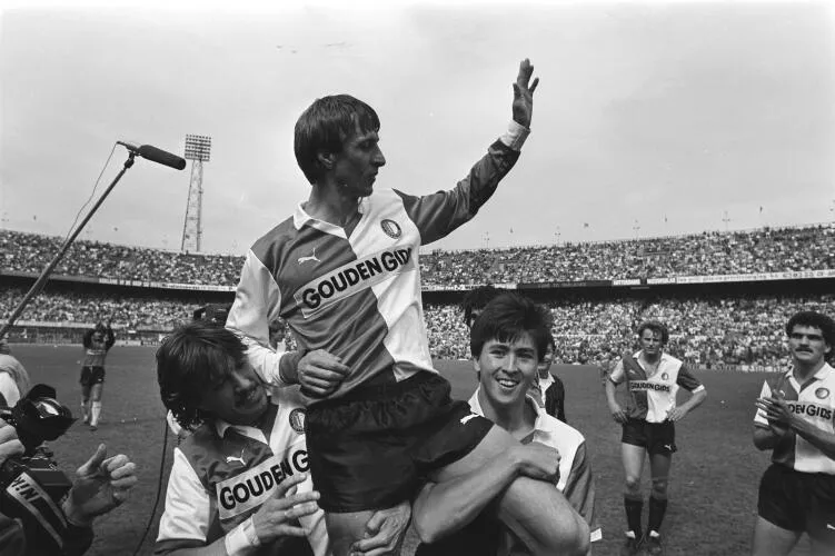 Johan Cruyff vs PEC 1984