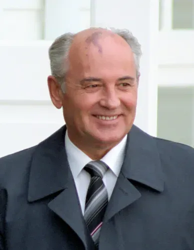 Mikhail Gorbachev Image