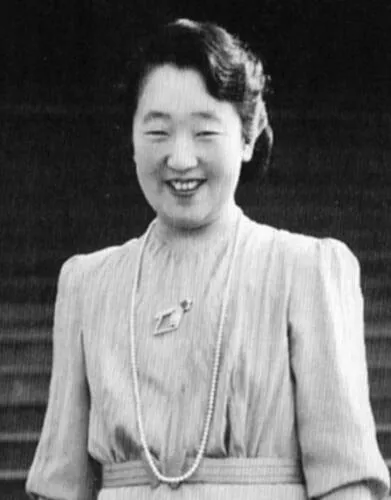 Nagako Kuni (Empress Kōjun)