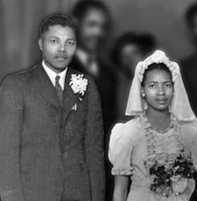 Nelson Mandela and Evelyn Mase Image