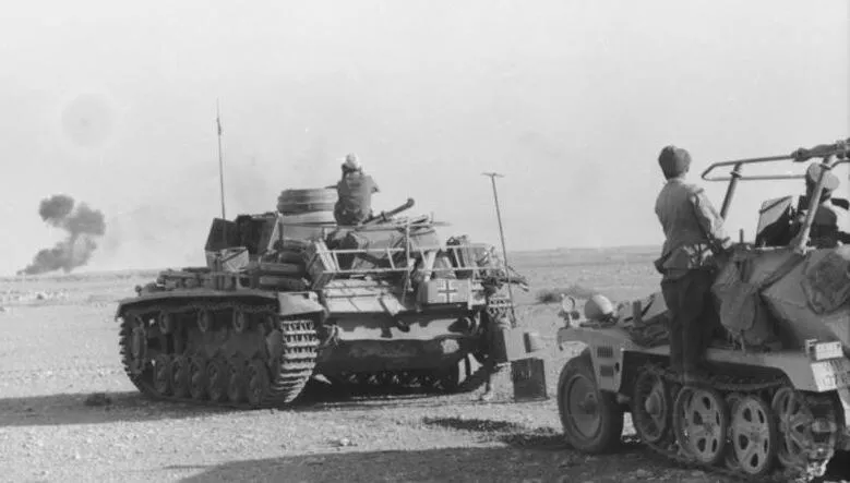 Panzer III and Rommel's command vehicle in the western desert at the time of the Gazala battles