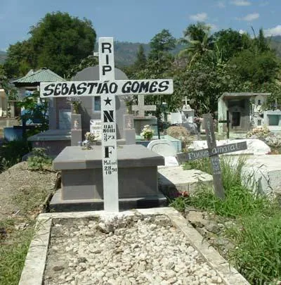 Sebastião Gomes' gravesite in the Santa Cruz cemetery: Dili, East Timor - image
