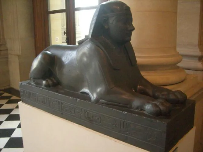 Sphinx of pharaoh Nepherites I