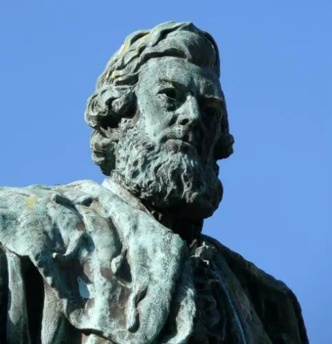 Statue erected in memory of William Chambers of Glenormiston