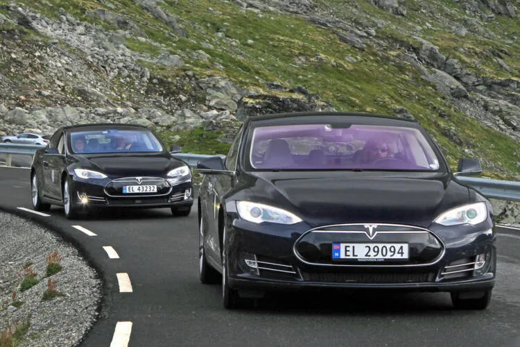 Two Tesla Model S cars participating in the 2015 EV Festival in Geiranger, Norway - image