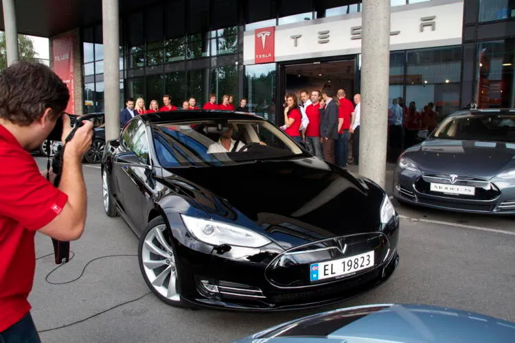 Tesla Model S in Oslo, Norway, at the event organized by Tesla Motors to make the first European deliveries - image