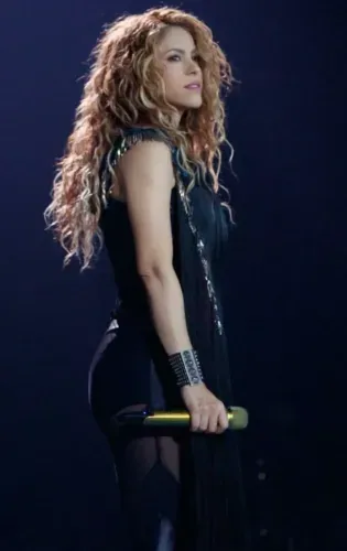 Shakira Image