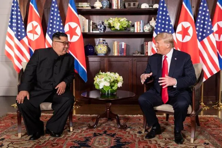 Kim and Trump Image