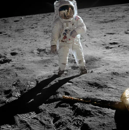 Astronaut Buzz Aldrin on the moon - image